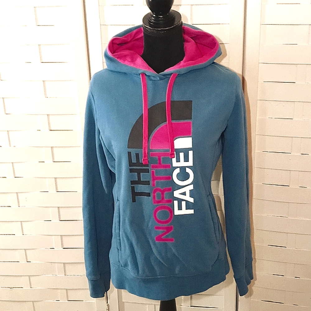 The North Face Screen Printed Pullover Hoodie Wit… - image 1